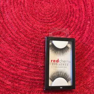 NEW & SEALED….Red Cherry brand Eyelashes in Cali